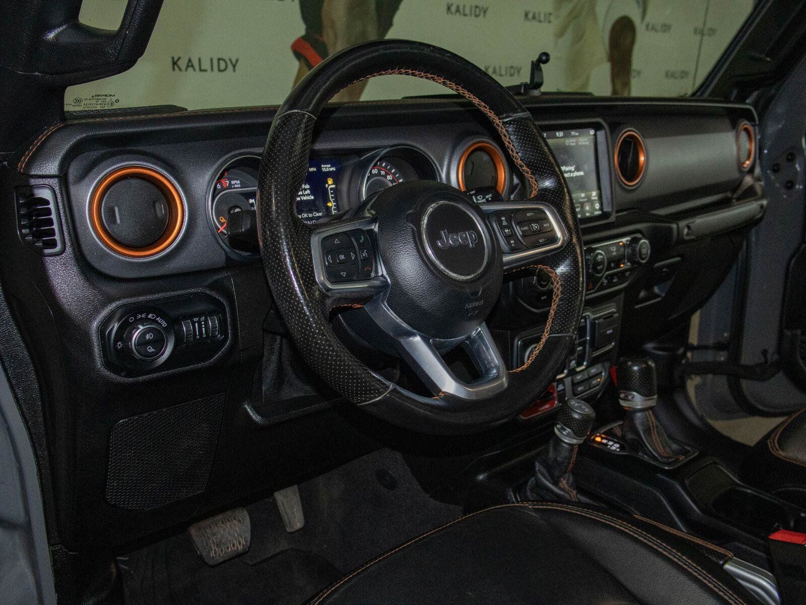 Used 2020 Jeep Gladiator Mojave AWD/4WD image 6