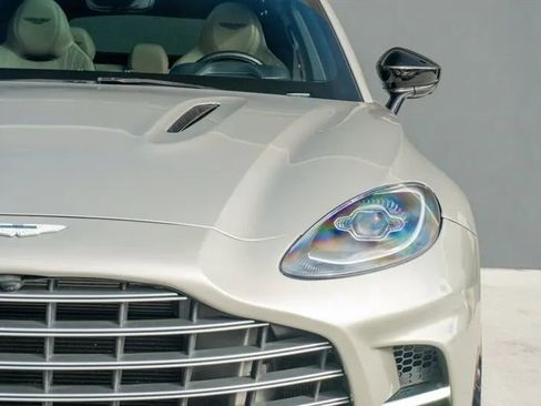 Used 2023 Aston Martin DBX 707 image 30