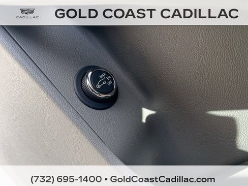 Used 2021 Cadillac XT5 Premium Luxury image 17
