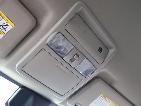 New 2026 Nissan Frontier S image 17