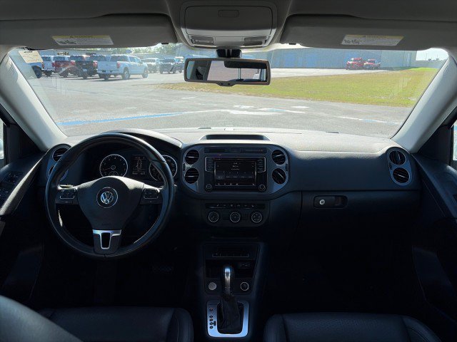 Used 2017 Volkswagen Tiguan S AWD/4WD image 23