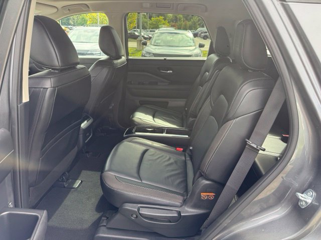 Used 2024 Nissan Pathfinder SL w/ SL Premium Package AWD/4WD image 21