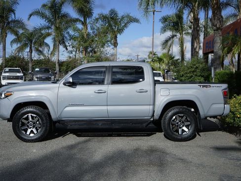 Used 2021 Toyota Tacoma TRD Sport image 5