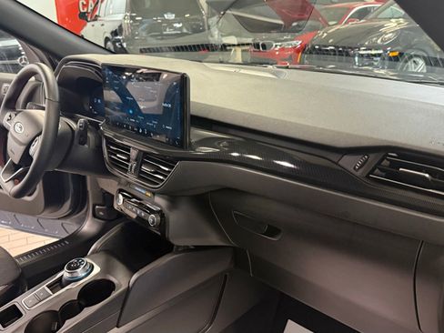 Used 2024 Ford Escape ST-Line Select w/ Tech Pack #2 AWD/4WD image 19
