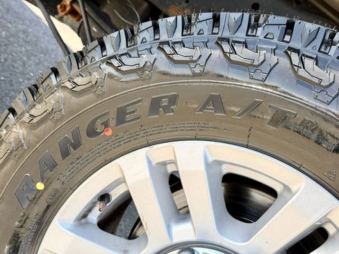 Used 2019 Ford F250 XLT w/ XLT Value Package image 18