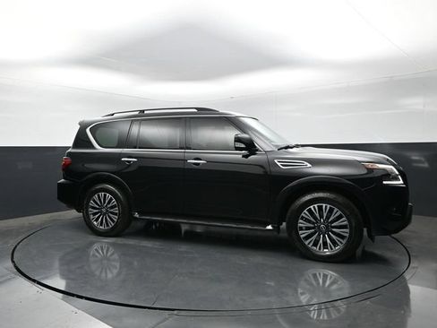 Used 2023 Nissan Armada SL w/ Midnight Edition Package AWD/4WD image 6