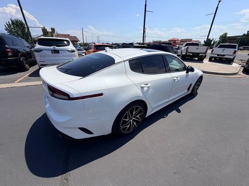 Used 2023 Kia Stinger GT-Line w/ Sun & Sound Package RWD image 4