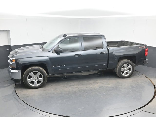 Used 2017 Chevrolet Silverado 1500 LT w/ All Star Edition AWD/4WD image 35