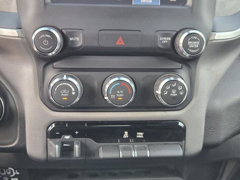 Used 2024 RAM 2500 Big Horn w/ Bed Utility Group AWD/4WD image 13