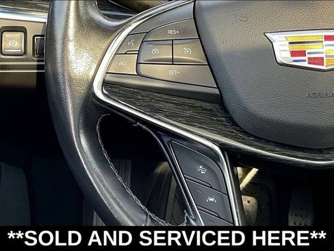 Used 2022 Cadillac XT5 Premium Luxury AWD/4WD image 13