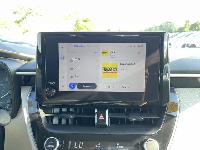 Used 2024 Toyota Corolla LE FWD image 17