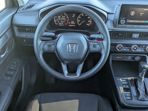 Used 2025 Honda CR-V LX image 17