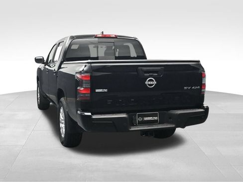 Used 2023 Nissan Frontier SV w/ SV Convenience Package AWD/4WD image 4