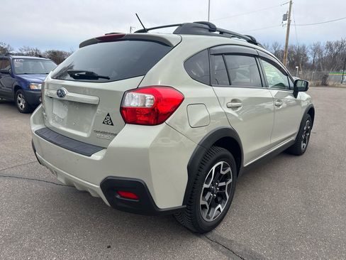 Used 2016 Subaru Crosstrek 2.0i Premium image 5