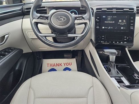 Certified 2023 Hyundai Tucson SEL w/ Convenience Package image 9