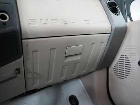 Used 2008 Ford F250 XL image 28