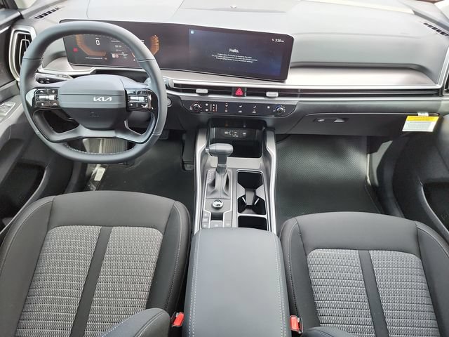 New 2026 Kia Sorento LX FWD image 14
