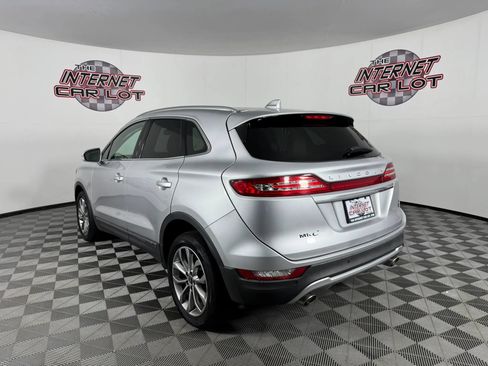 Used 2019 Lincoln MKC Select w/ Select Plus Package AWD/4WD image 5