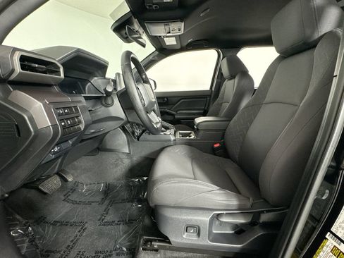 Used 2025 Toyota Tacoma SR5 RWD image 10