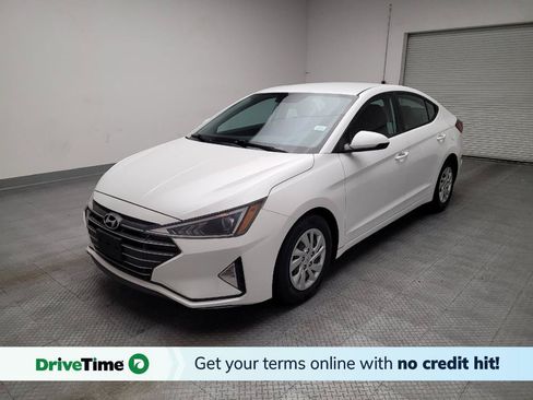 Used 2019 Hyundai Elantra SE w/ Cargo Package FWD image 1