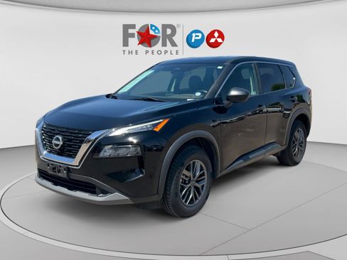 Used 2023 Nissan Rogue S FWD image 1
