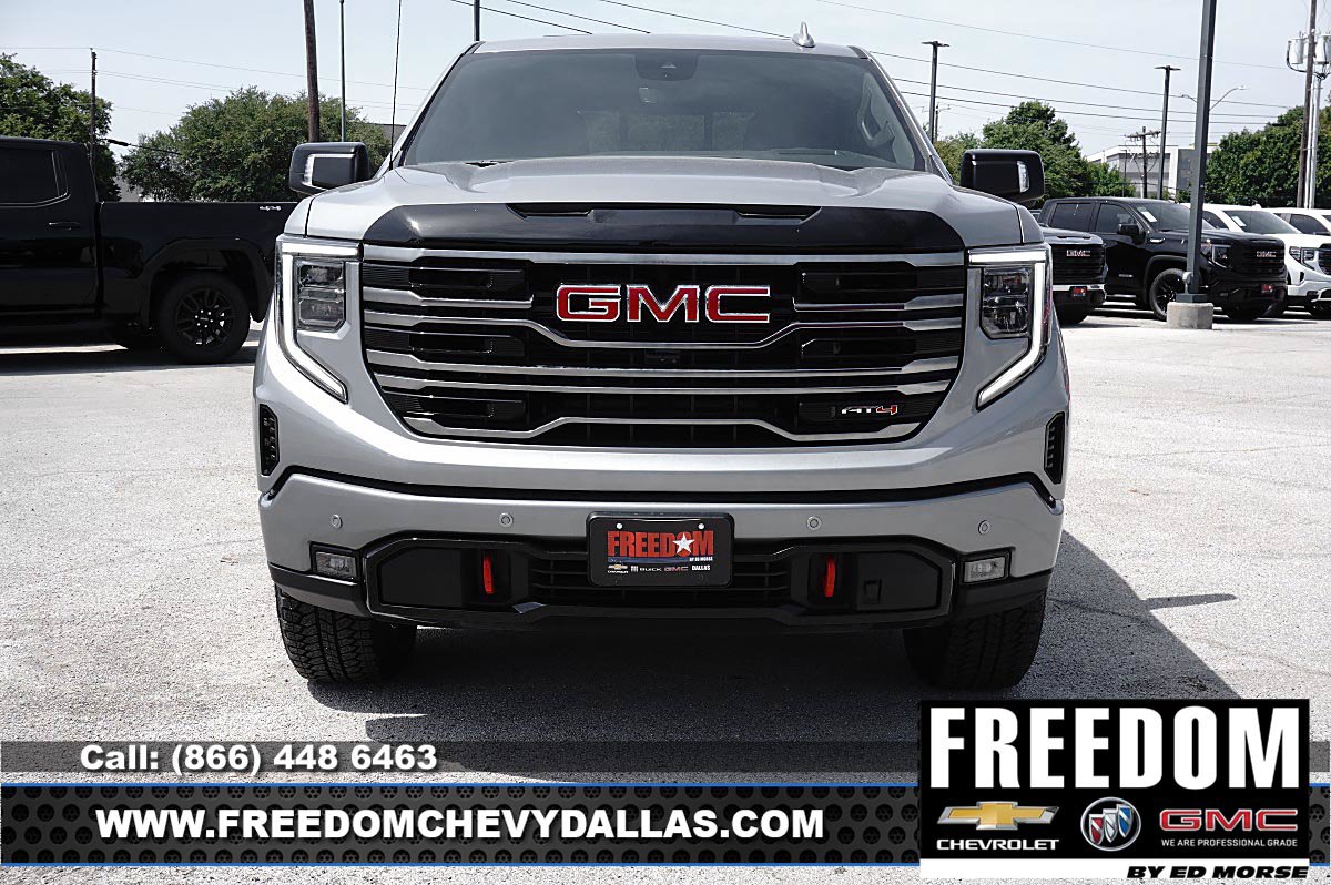 New 2026 GMC Sierra 1500 AT4 w/ AT4 Premium Package AWD/4WD image 2