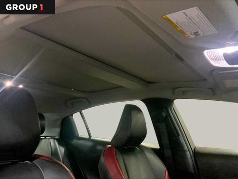Used 2024 Toyota Prius Prime FWD image 27
