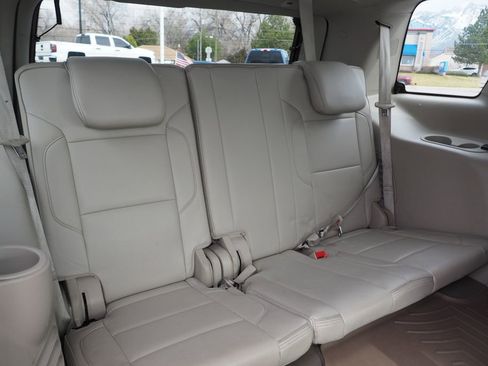 Used 2016 GMC Yukon Denali image 19