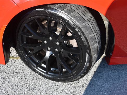 Used 2017 Dodge Charger R/T RWD image 38