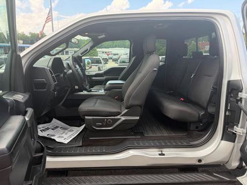 Used 2018 Ford F150 XLT w/ Equipment Group 302A Luxury AWD/4WD image 8