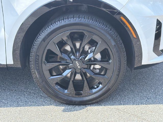 Used 2023 Kia Sorento SX AWD/4WD image 14