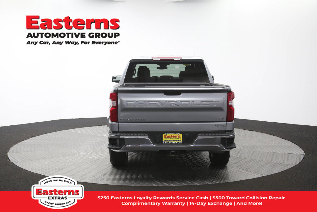 Used 2024 Chevrolet Silverado 1500 LT AWD/4WD image 40