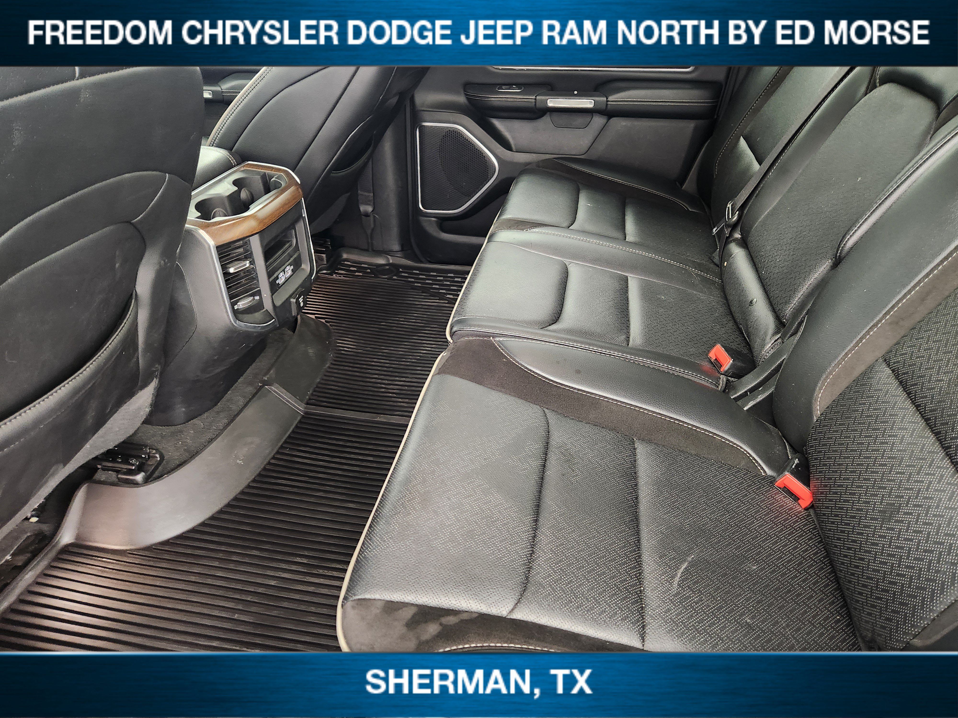 Used 2022 RAM 1500 Laramie AWD/4WD image 19