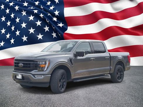 Certified 2022 Ford F150 XLT w/ Equipment Group 302A High image 13