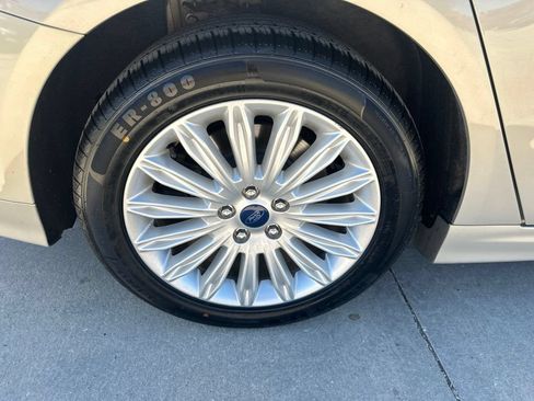 Used 2015 Ford Fusion Energi SE FWD image 8
