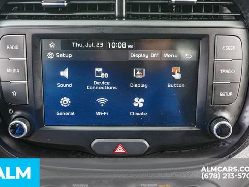 Used 2025 Kia Soul LX w/ LX Technology Package FWD image 34