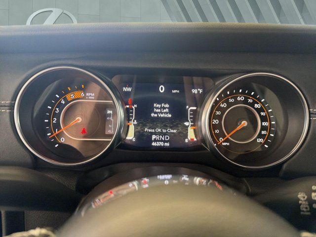 Used 2023 Jeep Wrangler Unlimited Sahara w/ Cold Weather Group AWD/4WD image 17