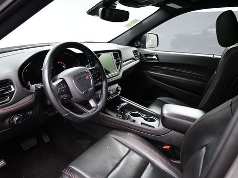 Used 2025 Dodge Durango GT AWD/4WD image 9