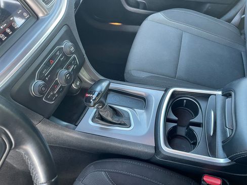 Used 2022 Dodge Charger SXT image 42