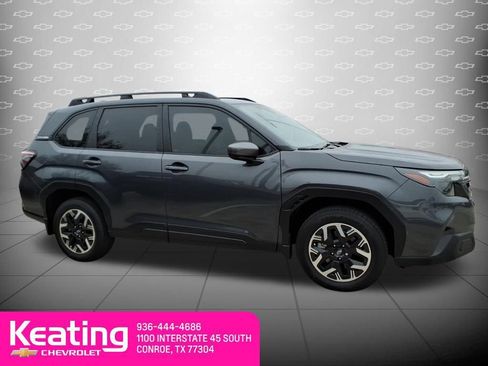 Used 2025 Subaru Forester Premium w/ Convenience Package #1 image 4