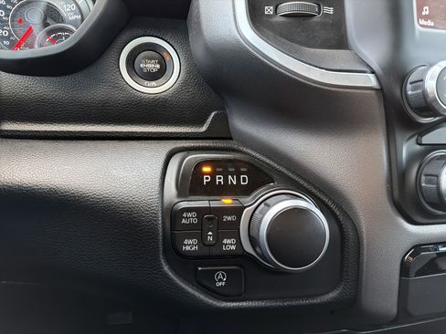 Used 2020 RAM 1500 Big Horn image 19