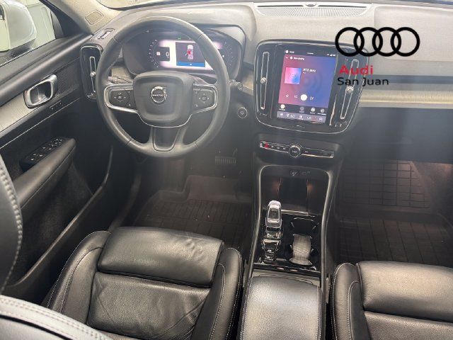 Used 2023 Volvo XC40 B5 Plus w/ Driver Assist Package AWD/4WD image 29
