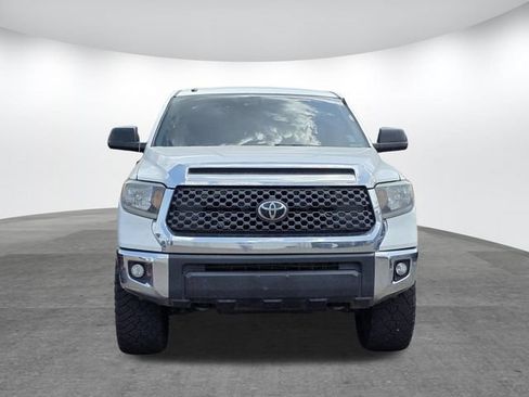 Used 2018 Toyota Tundra SR5 w/ SR5 Upgrade Package AWD/4WD image 7