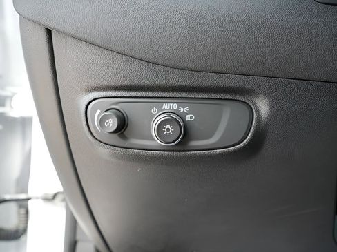 Used 2024 Chevrolet Equinox LT w/ LPO, Floor Liner Package AWD/4WD image 27