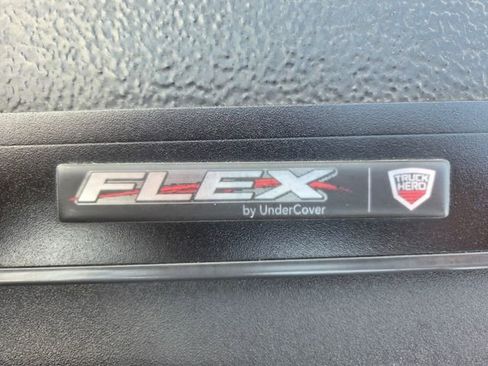 Used 2022 Jeep Gladiator Rubicon w/ LED Lighting Group AWD/4WD image 19