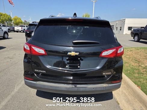 Used 2018 Chevrolet Equinox Premier FWD image 5