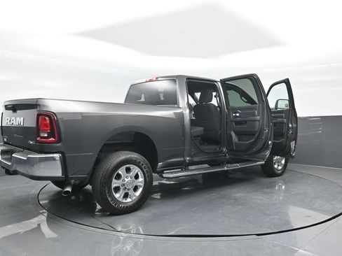 Used 2025 RAM 2500 Big Horn AWD/4WD image 25