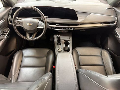 Used 2025 Cadillac XT4 Premium Luxury FWD image 14