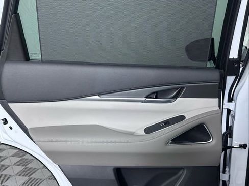 New 2026 INFINITI QX60 Luxe image 19