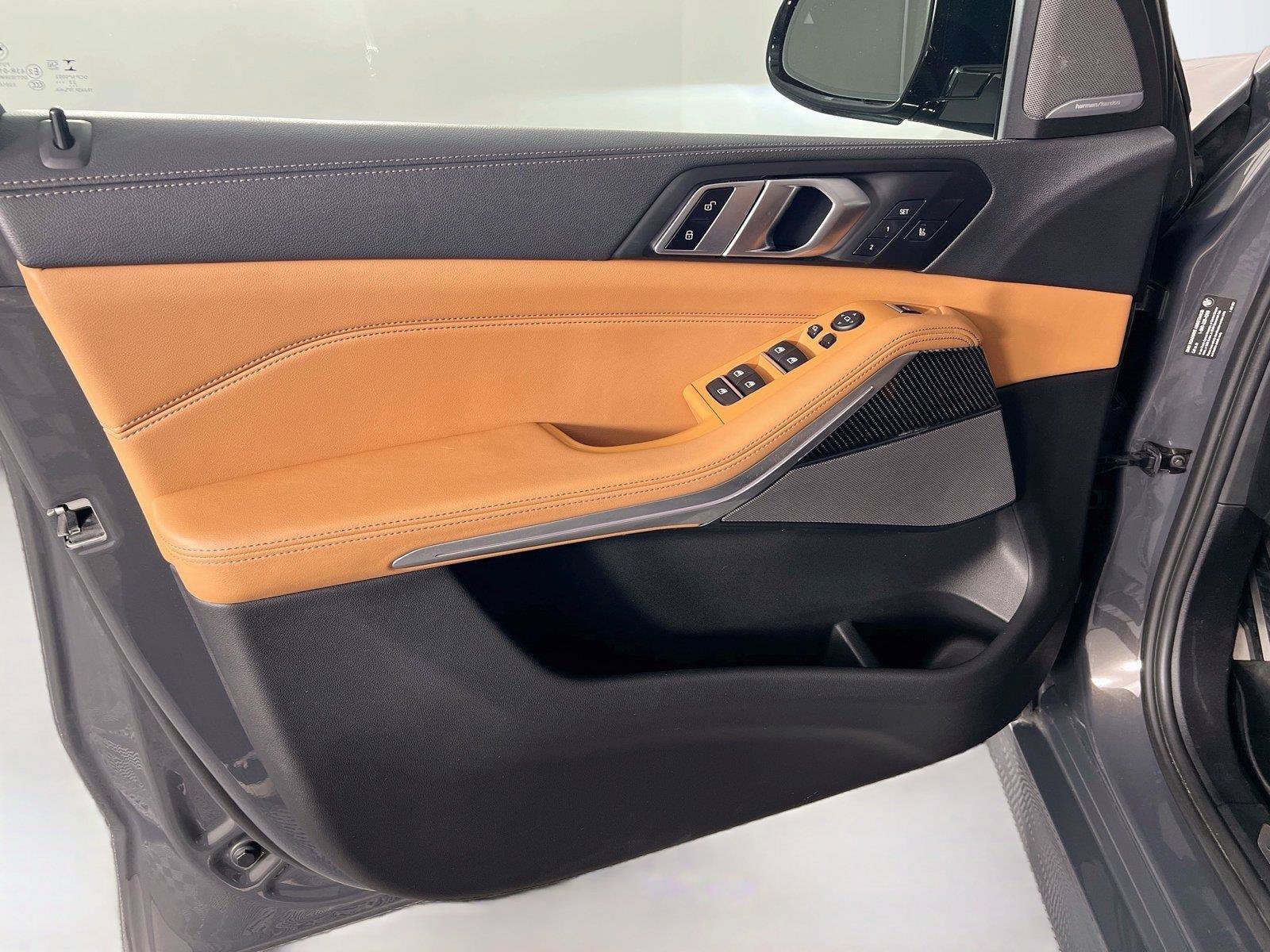 Used 2023 BMW X5 M50i w/ Climate Comfort Package AWD/4WD image 18